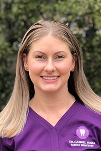 Headshot of Michelle Dental Hygienist